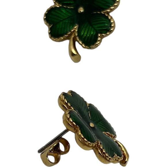 Vintage Avon Green Gold Shamrock Clover Earrings 1990s St. Patrick's Day Jewelry - Picture 4 of 8